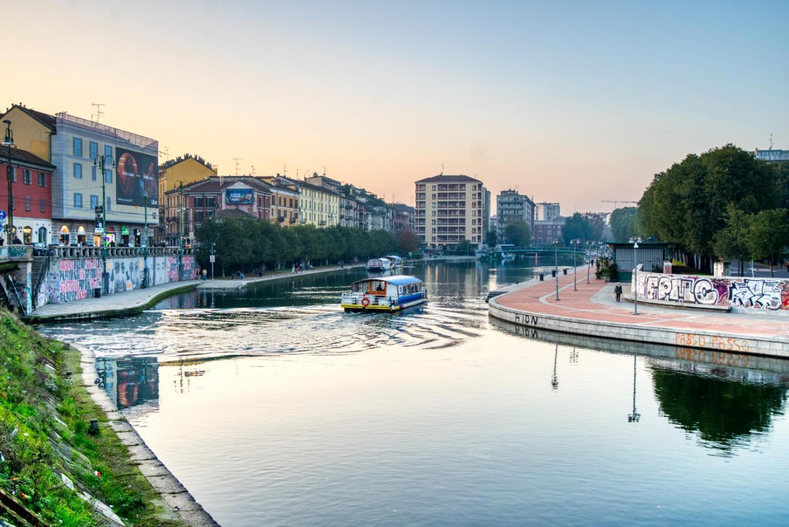Navigli Vicino Al Duomo Milano